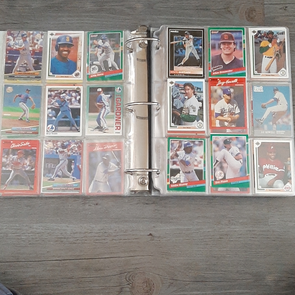 MLB Baseball Card Collection - Picture 4 of 17